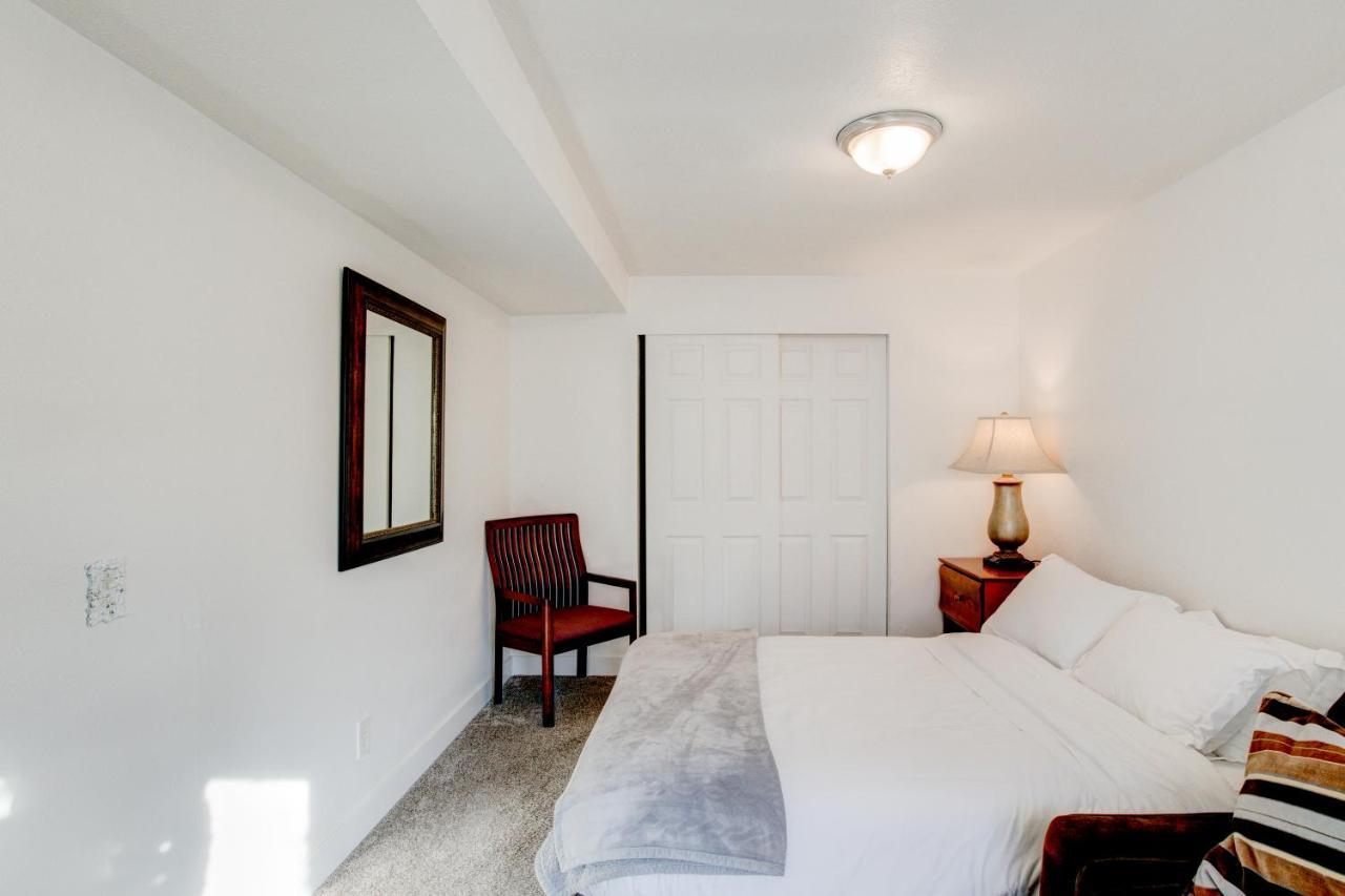 Modern Private Whole Unit 4 Bedroom Guest Suite King Bed سالت ليك سيتي المظهر الخارجي الصورة